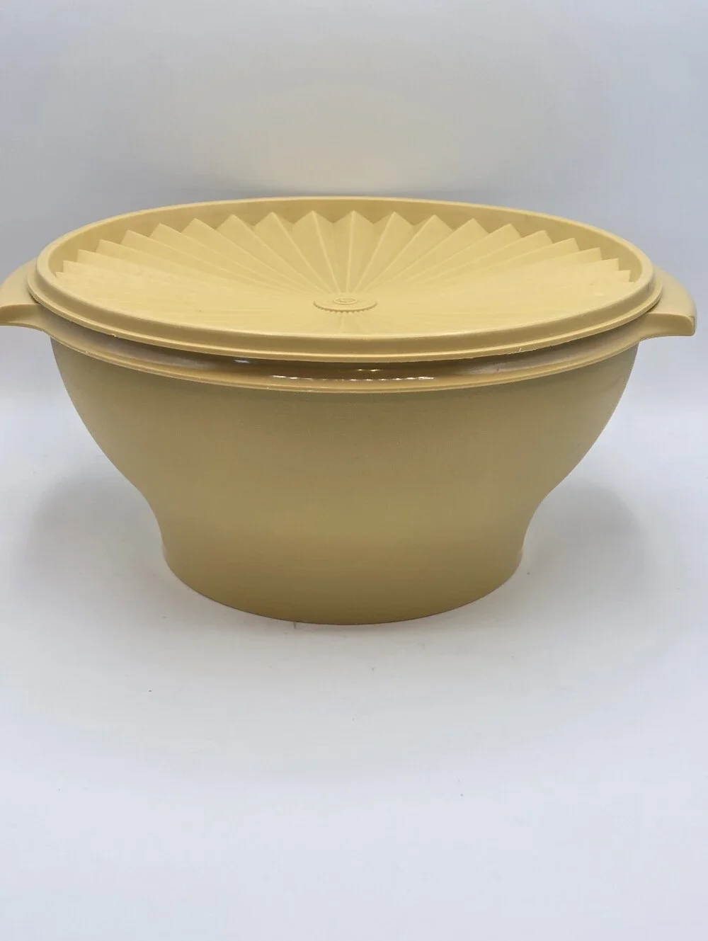 Vintage Tupperware Servalier Harvest Gold Large Salad Serving Bowl